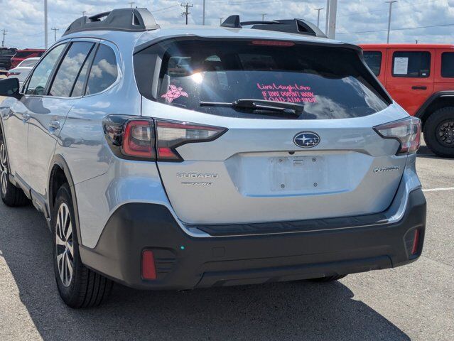2022 Subaru Outback Premium Castroville TX