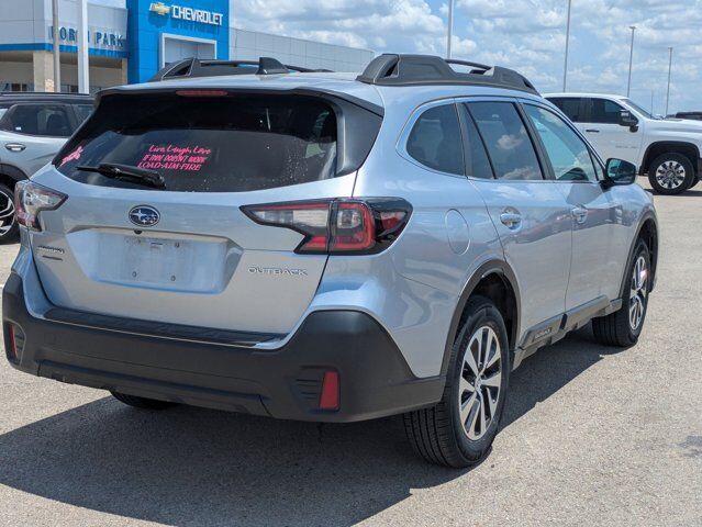2022 Subaru Outback Premium Castroville TX