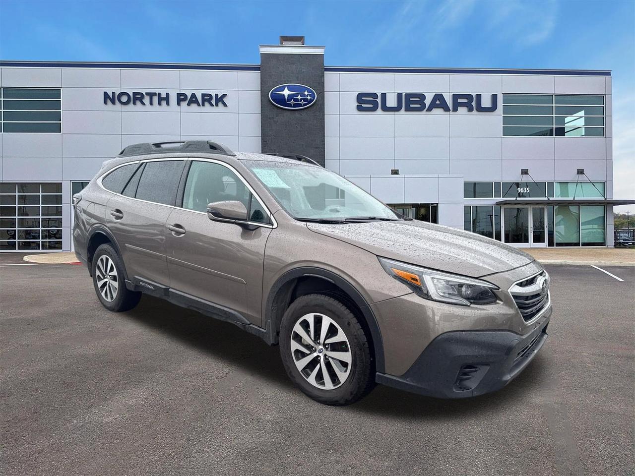 2022 Subaru Outback Premium