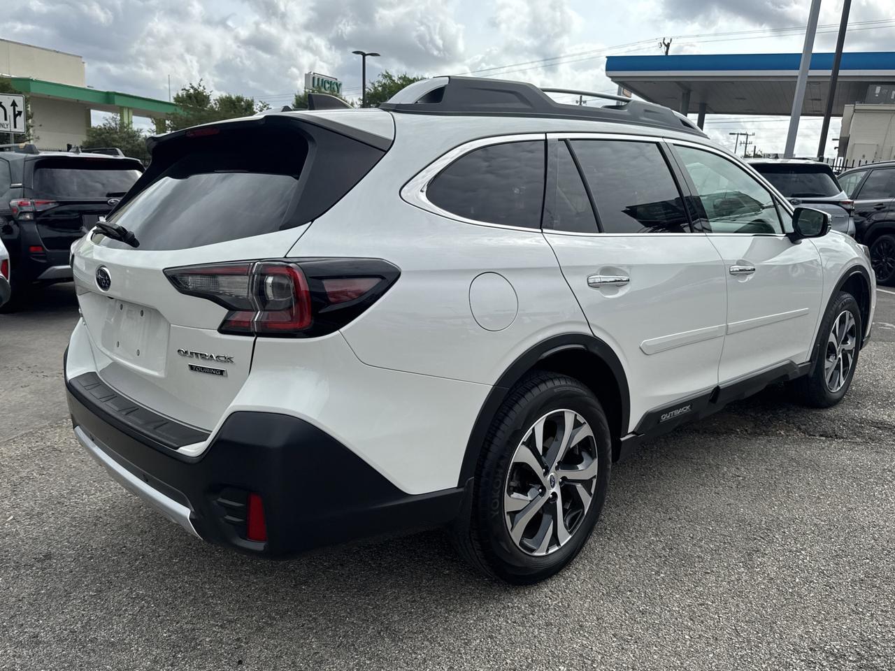 2022 Subaru Outback Touring