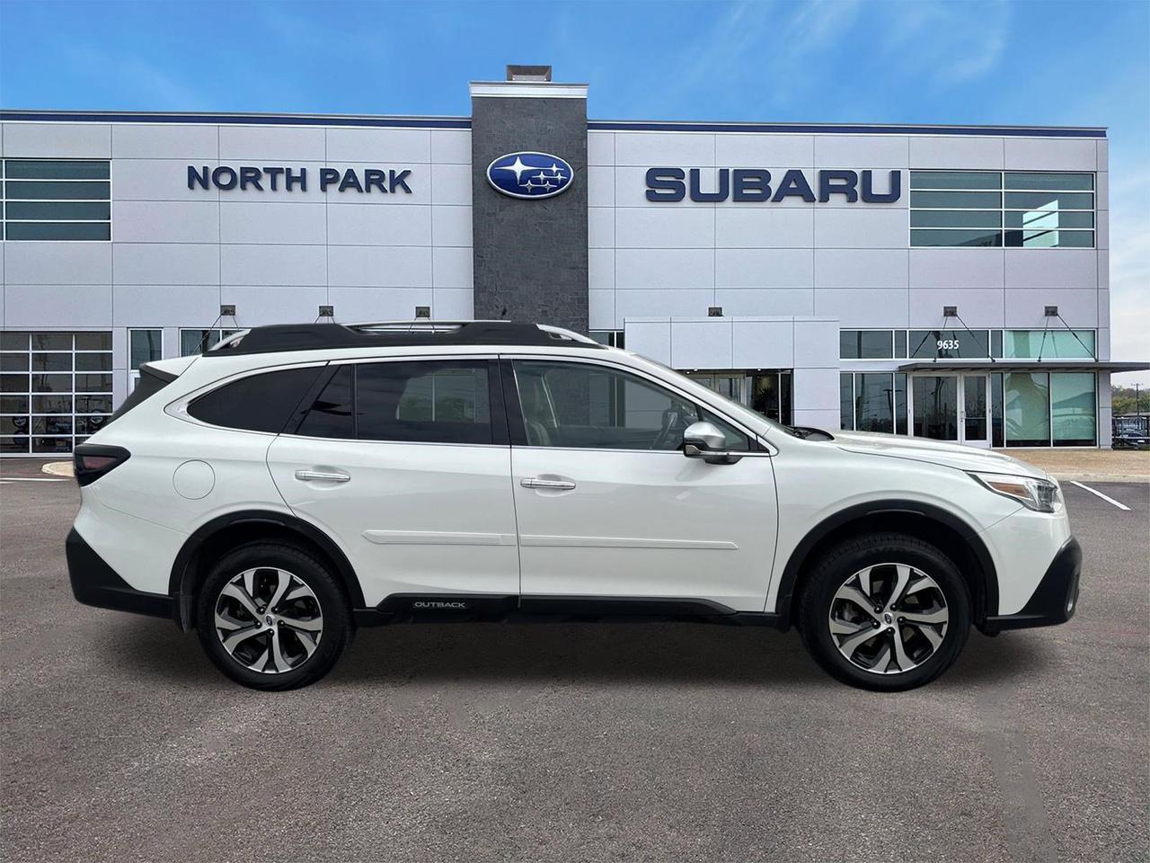 2022 Subaru Outback Touring