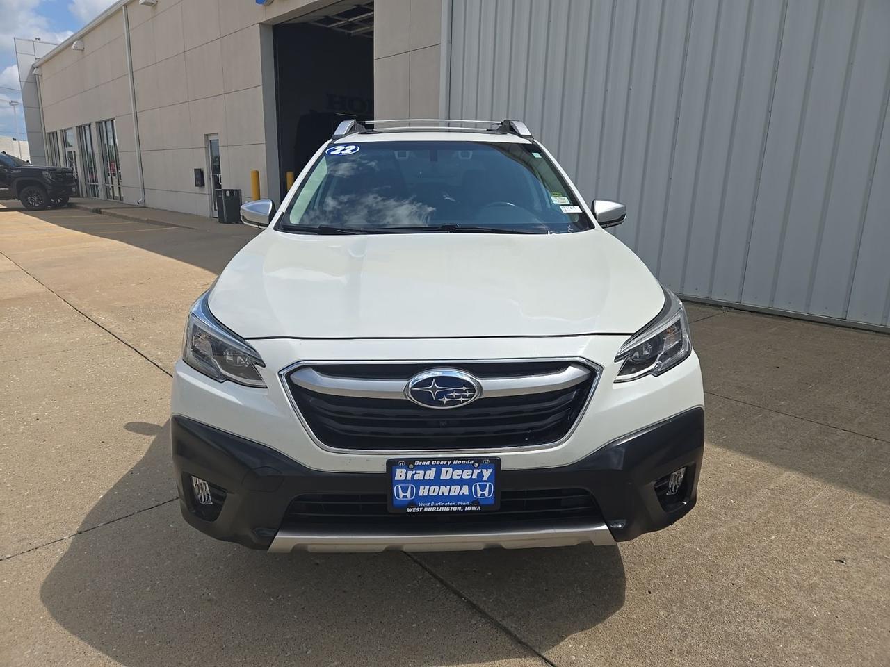 2022 Subaru Outback Touring