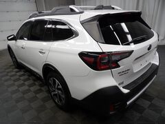 2022 Subaru Outback Touring XT AWD Fond du Lac WI