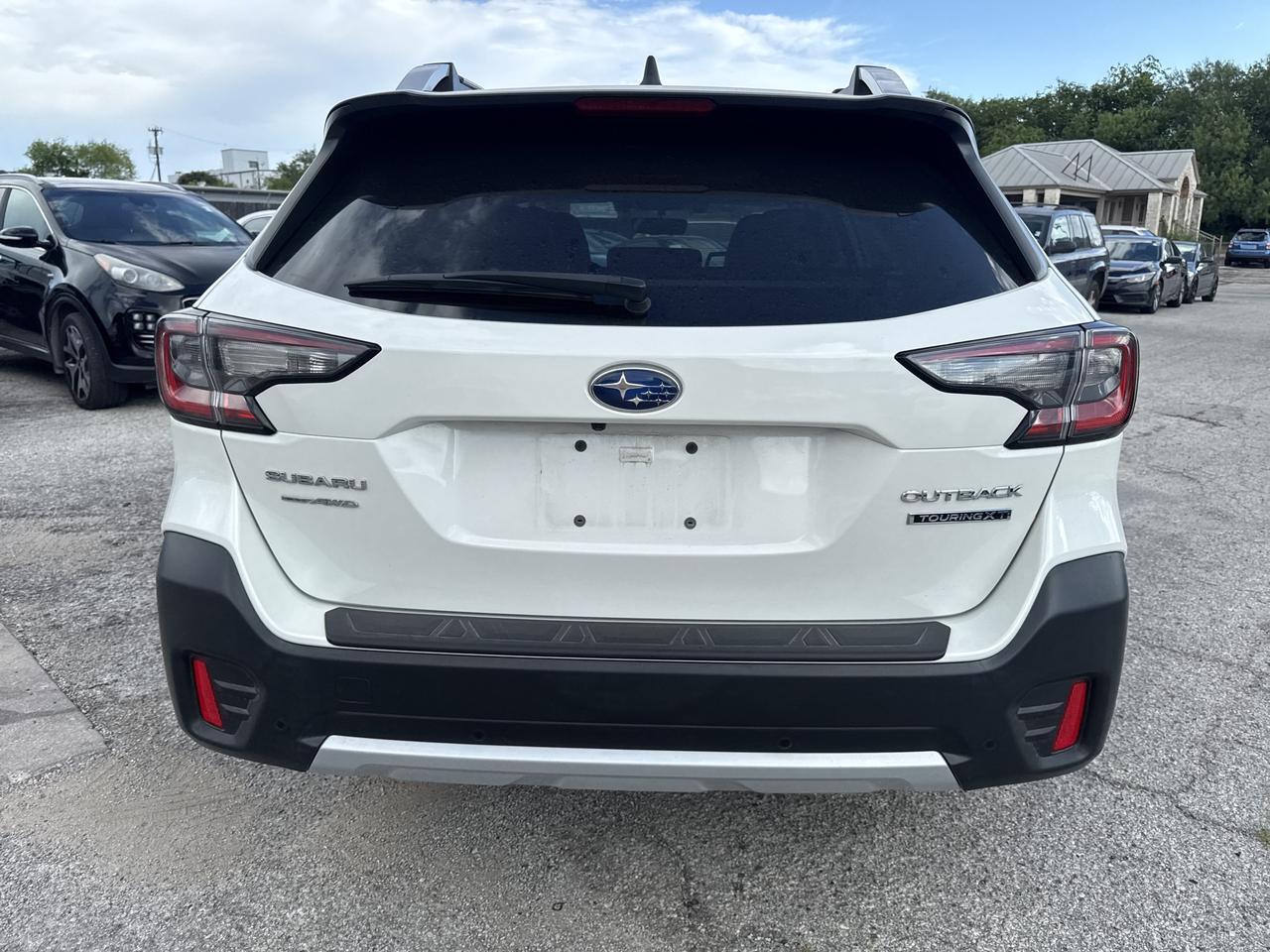 2022 Subaru Outback Touring XT