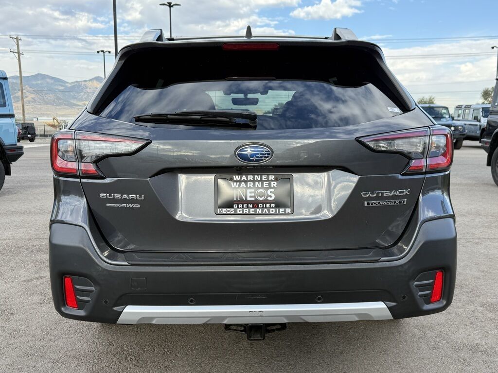 2022 Subaru Outback Touring XT