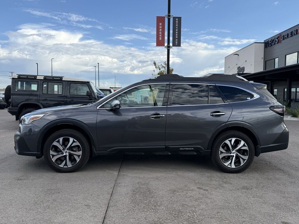 2022 Subaru Outback Touring XT