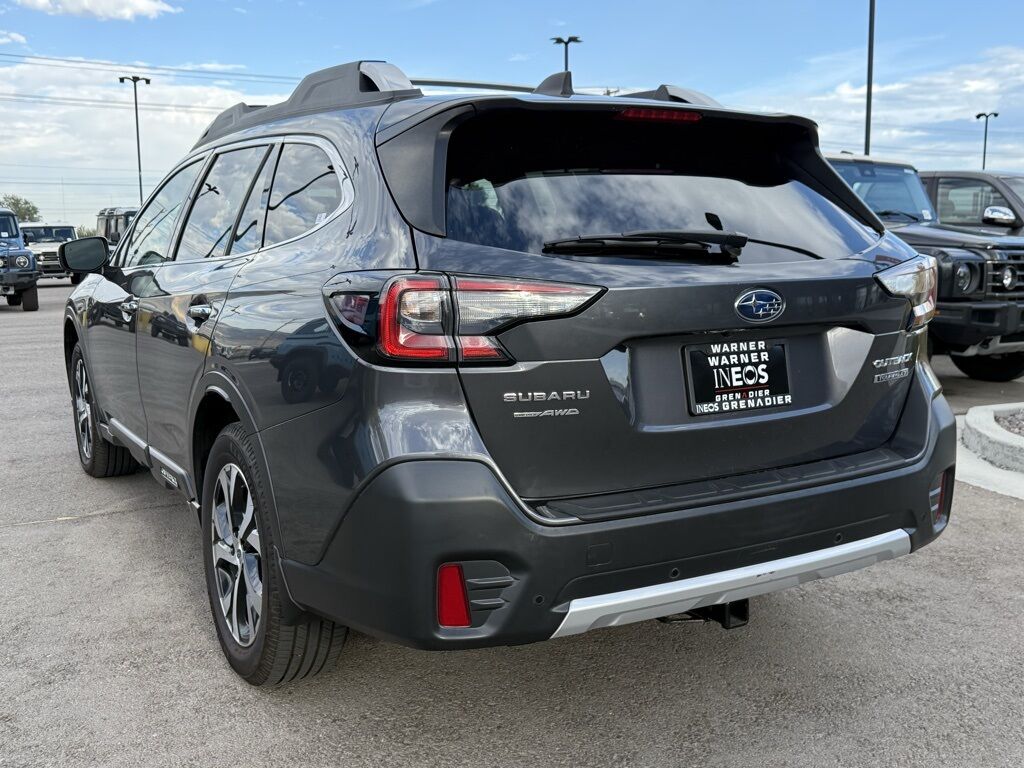 2022 Subaru Outback Touring XT