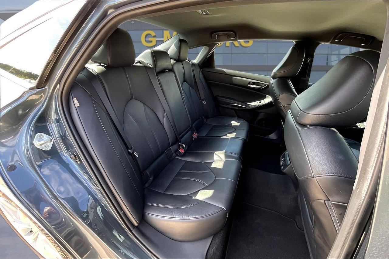 2022 TOYOTA AVALON XLE Houston TX