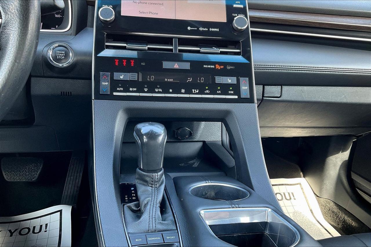 2022 TOYOTA AVALON XLE Houston TX