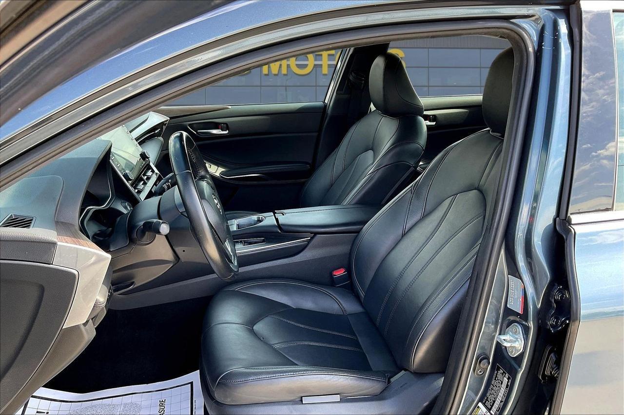 2022 TOYOTA AVALON XLE Houston TX