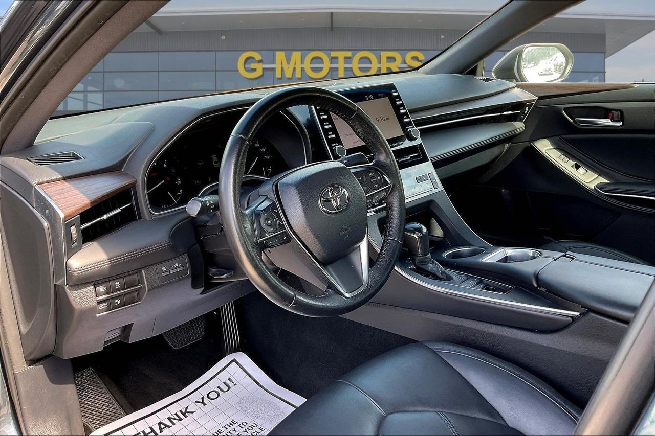 2022 TOYOTA AVALON XLE Houston TX