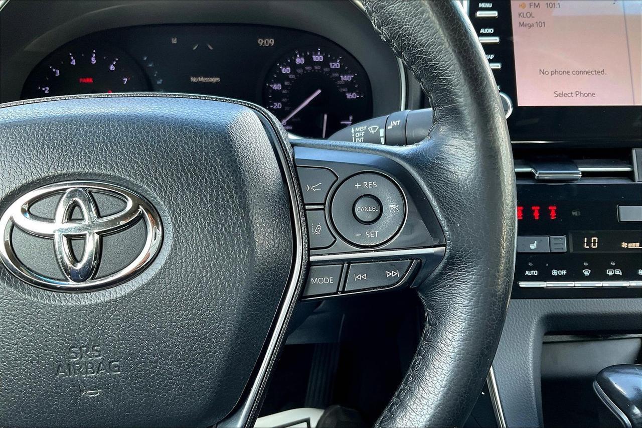 2022 TOYOTA AVALON XLE Houston TX