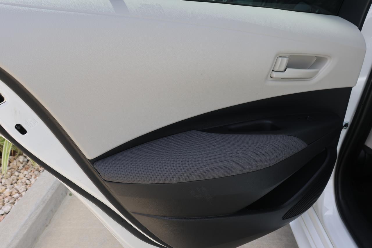 2022 TOYOTA COROLLA LE Houston TX