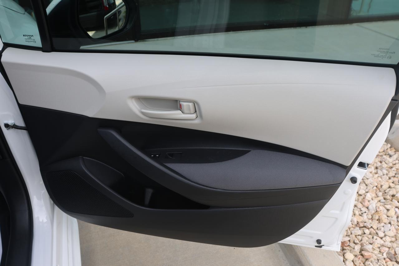 2022 TOYOTA COROLLA LE Houston TX