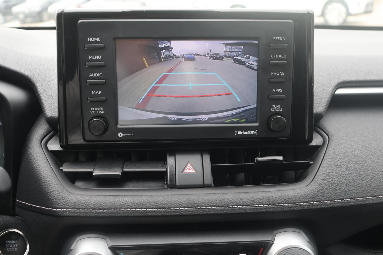 2022 TOYOTA RAV4 XLE Houston TX