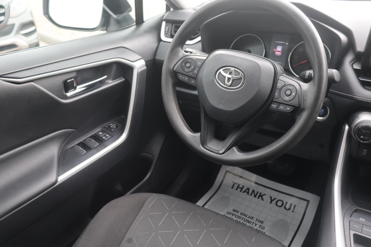 2022 TOYOTA RAV4 XLE Houston TX