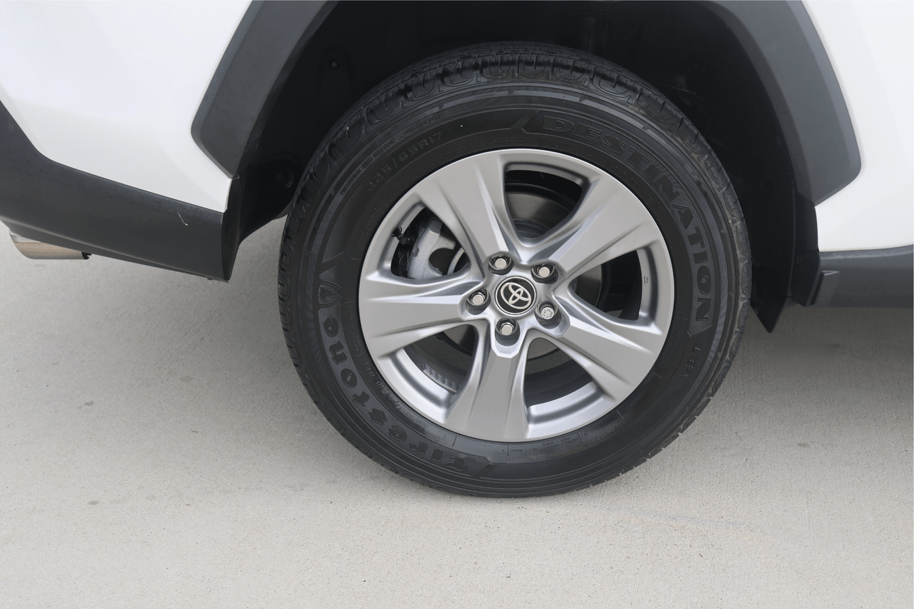 2022 TOYOTA RAV4 XLE Houston TX