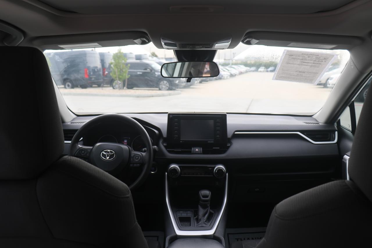 2022 TOYOTA RAV4 XLE Houston TX