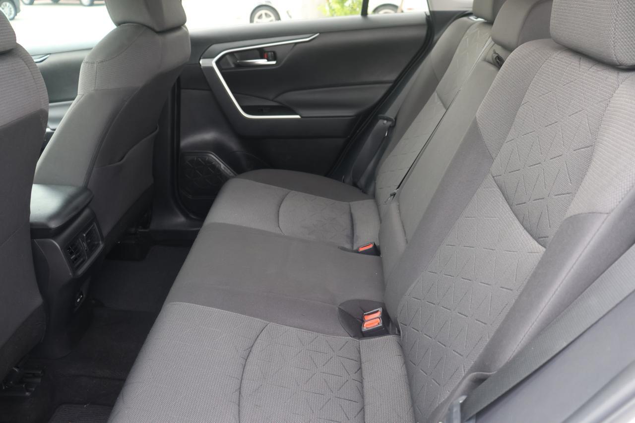 2022 TOYOTA RAV4 XLE Houston TX