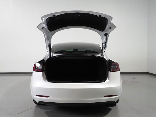 2022 Tesla Model 3 *AUTOPILOT, NAVIGATION, SAFETY ALERTS, ADAPTIVE CRUISE, SURROUND VIEW CAMERAS, PANORAMA GLASS ROOF, HEATED SEATS/STEERING WHEEL,18 INCH WHEELS, BLUETOOTH, WIRELESS CHARGING Round Rock TX