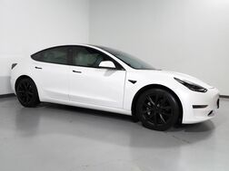 2022_Tesla_Model 3_*AUTOPILOT, NAVIGATION, SAFETY ALERTS, ADAPTIVE CRUISE, SURROUND VIEW CAMERAS, PANORAMA GLASS ROOF, HEATED SEATS/STEERING WHEEL,18 INCH WHEELS, BLUETOOTH, WIRELESS CHARGING_ Round Rock TX
