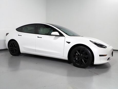 2022 Tesla Model 3 *AUTOPILOT, NAVIGATION, SAFETY ALERTS, ADAPTIVE CRUISE, SURROUND VIEW CAMERAS, PANORAMA GLASS ROOF, HEATED SEATS/STEERING WHEEL,18 INCH WHEELS, BLUETOOTH, WIRELESS CHARGING Round Rock TX