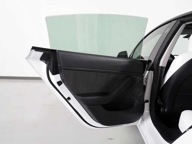 2022 Tesla Model 3 *AUTOPILOT, NAVIGATION, SAFETY ALERTS, ADAPTIVE CRUISE, SURROUND VIEW CAMERAS, PANORAMA GLASS ROOF, HEATED SEATS/STEERING WHEEL,18 INCH WHEELS, BLUETOOTH, WIRELESS CHARGING Round Rock TX