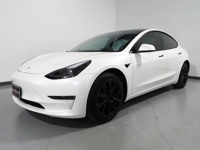 2022 Tesla Model 3 *AUTOPILOT, NAVIGATION, SAFETY ALERTS, ADAPTIVE CRUISE, SURROUND VIEW CAMERAS, PANORAMA GLASS ROOF, HEATED SEATS/STEERING WHEEL,18 INCH WHEELS, BLUETOOTH, WIRELESS CHARGING Round Rock TX