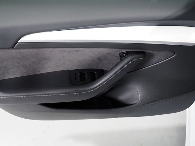 2022 Tesla Model 3 *AUTOPILOT, NAVIGATION, SAFETY ALERTS, ADAPTIVE CRUISE, SURROUND VIEW CAMERAS, PANORAMA GLASS ROOF, HEATED SEATS/STEERING WHEEL,18 INCH WHEELS, BLUETOOTH, WIRELESS CHARGING Round Rock TX