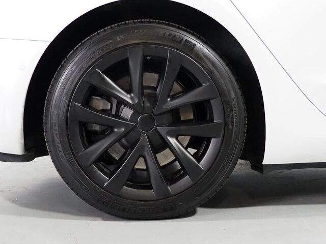 2022 Tesla Model 3 *AUTOPILOT, NAVIGATION, SAFETY ALERTS, ADAPTIVE CRUISE, SURROUND VIEW CAMERAS, PANORAMA GLASS ROOF, HEATED SEATS/STEERING WHEEL,18 INCH WHEELS, BLUETOOTH, WIRELESS CHARGING Round Rock TX