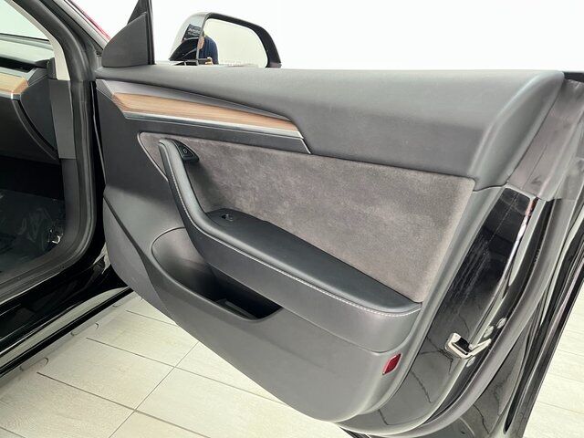 2022 Tesla Model 3 photo 51