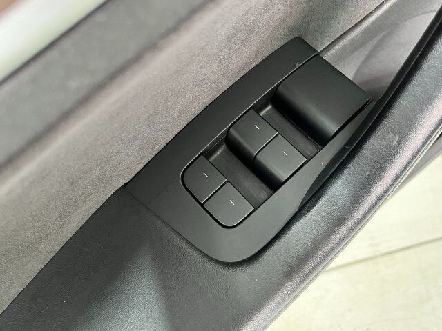 2022 Tesla Model 3 photo 27