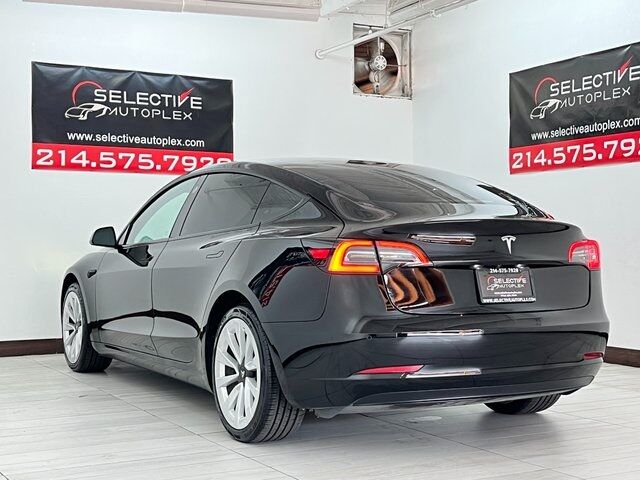 2022 Tesla Model 3 photo 4