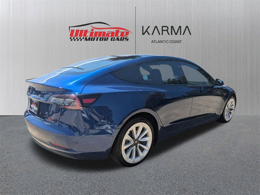 2022 Tesla Model 3 Base