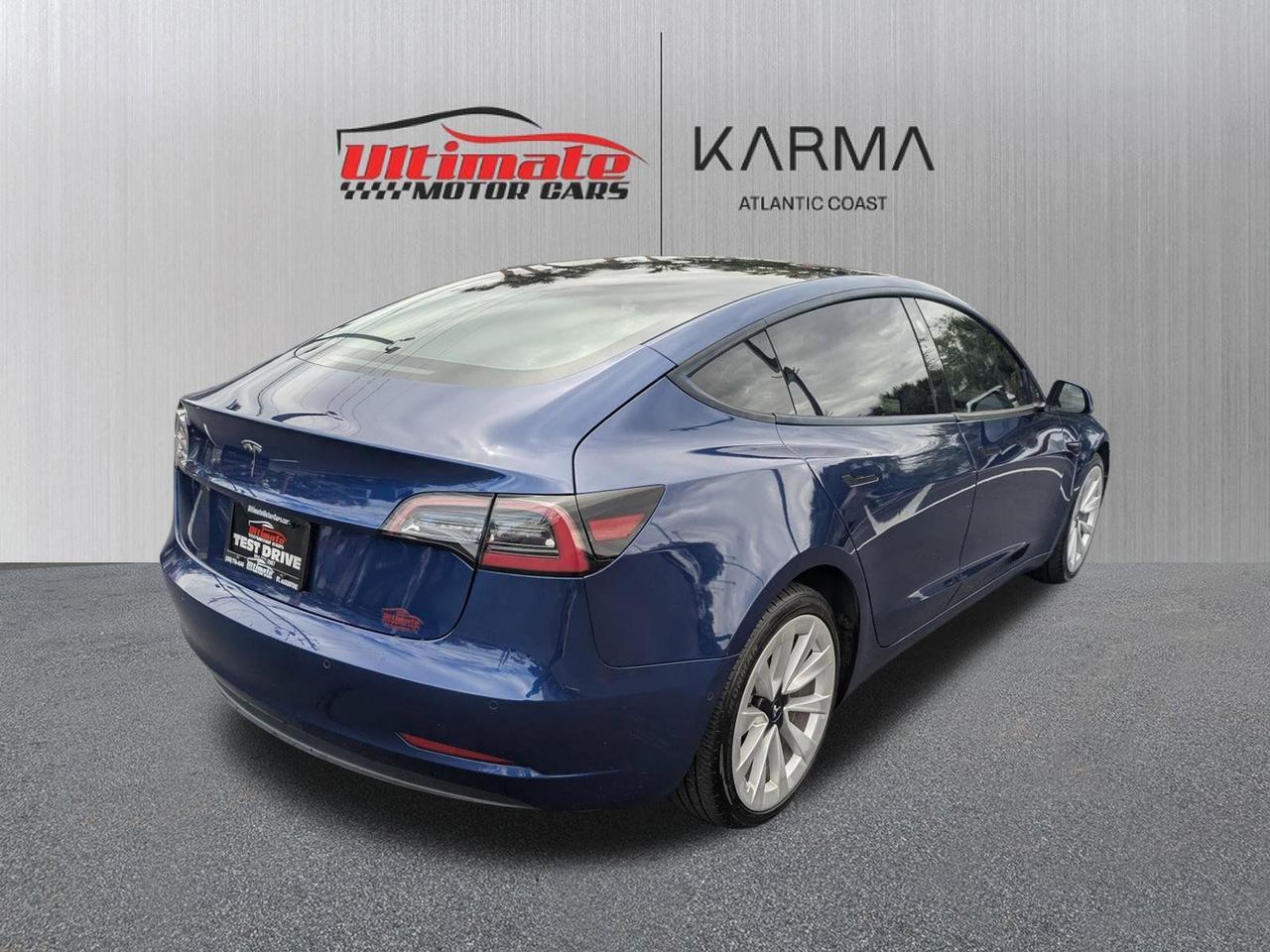 2022 Tesla Model 3 Base