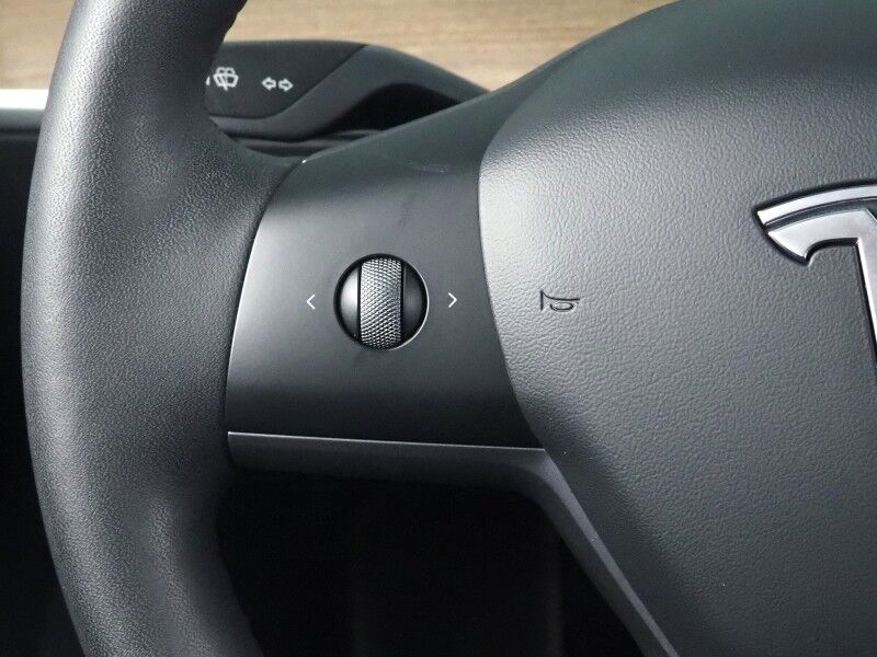 2022 Tesla Model 3 Long Range AWD *AUTOPILOT, NAVIGATION, SAFETY ALERTS, ADAPTIVE CRUISE, SURROUND VIEW CAMERAS, PANORAMA GLASS ROOF, HEATED SEATS/STEERING WHEEL, BLUETOOTH, WIRELESS CHARGING Round Rock TX