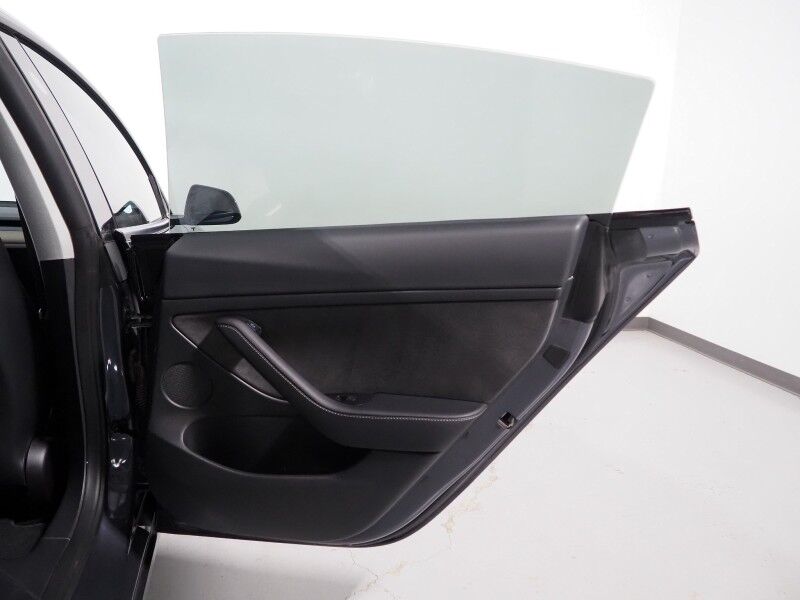 2022 Tesla Model 3 Long Range AWD *AUTOPILOT, NAVIGATION, SAFETY ALERTS, ADAPTIVE CRUISE, SURROUND VIEW CAMERAS, PANORAMA GLASS ROOF, HEATED SEATS/STEERING WHEEL, BLUETOOTH, WIRELESS CHARGING Round Rock TX