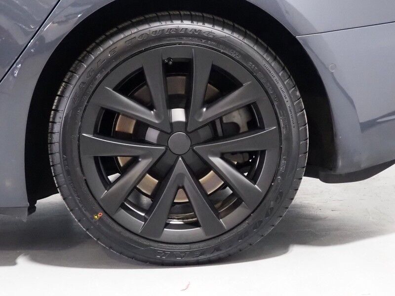 2022 Tesla Model 3 Long Range AWD *AUTOPILOT, NAVIGATION, SAFETY ALERTS, ADAPTIVE CRUISE, SURROUND VIEW CAMERAS, PANORAMA GLASS ROOF, HEATED SEATS/STEERING WHEEL, BLUETOOTH, WIRELESS CHARGING Round Rock TX