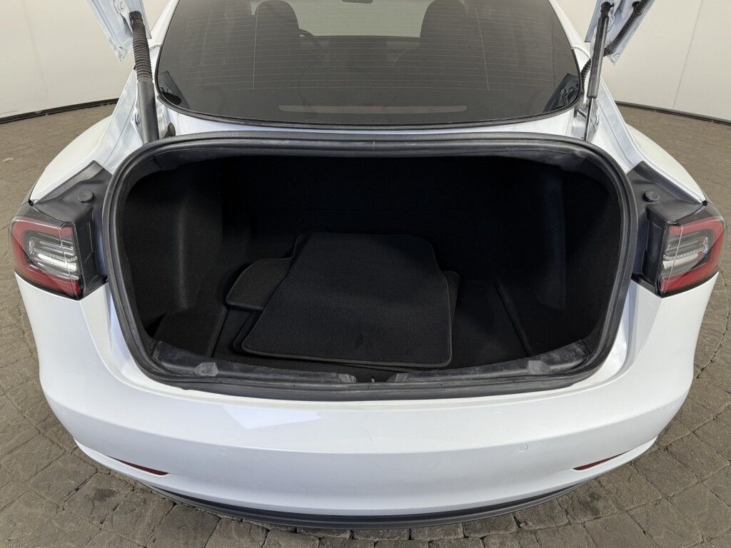 2022 Tesla Model 3 Long Range AWD Maumee OH