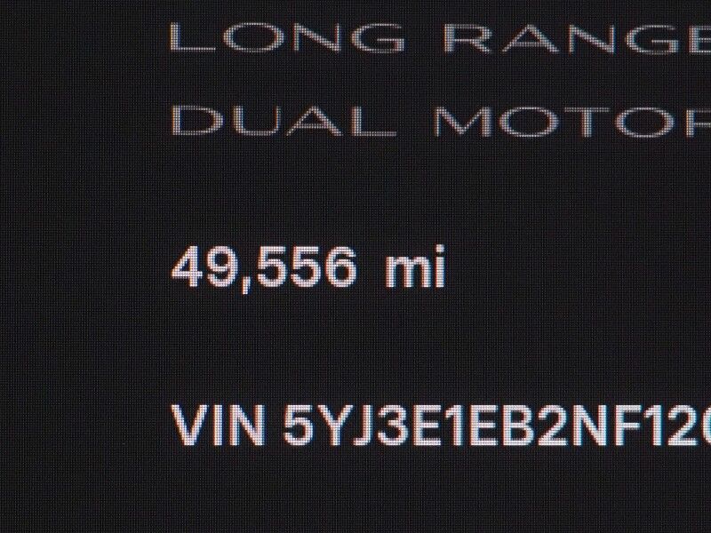 2022 Tesla Model 3 Long Range AWD *TRAFFIC AWARE CRUISE CONTROL, NAVIGATION, SAFETY ALERTS, SURROUND VIEW CAMERAS, PANORAMA GLASS ROOF, HEATED SEATS/STEERING WHEEL, 19 INCH WHEELS, WIRELESS CHARGING Round Rock TX