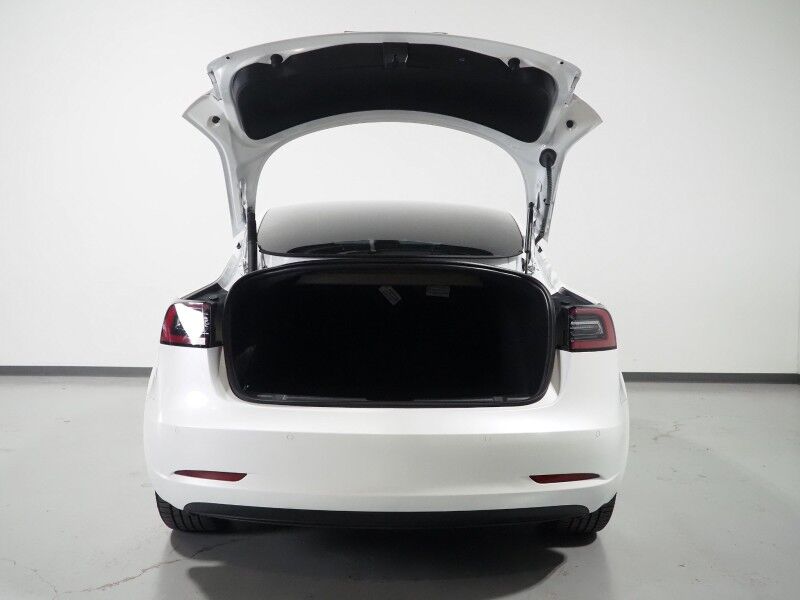 2022 Tesla Model 3 Long Range AWD *TRAFFIC AWARE CRUISE CONTROL, NAVIGATION, SAFETY ALERTS, SURROUND VIEW CAMERAS, PANORAMA GLASS ROOF, HEATED SEATS/STEERING WHEEL, 19 INCH WHEELS, WIRELESS CHARGING Round Rock TX