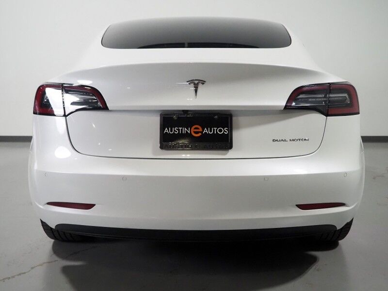 2022 Tesla Model 3 Long Range AWD *TRAFFIC AWARE CRUISE CONTROL, NAVIGATION, SAFETY ALERTS, SURROUND VIEW CAMERAS, PANORAMA GLASS ROOF, HEATED SEATS/STEERING WHEEL, 19 INCH WHEELS, WIRELESS CHARGING Round Rock TX