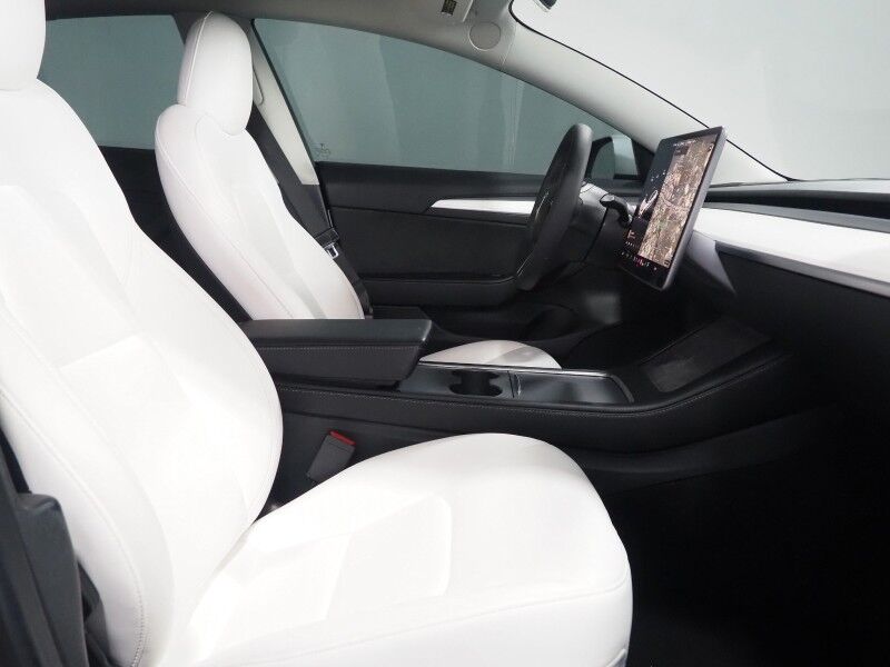 2022 Tesla Model 3 Long Range AWD *TRAFFIC AWARE CRUISE CONTROL, NAVIGATION, SAFETY ALERTS, SURROUND VIEW CAMERAS, PANORAMA GLASS ROOF, HEATED SEATS/STEERING WHEEL, 19 INCH WHEELS, WIRELESS CHARGING Round Rock TX