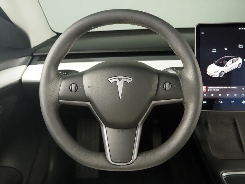 2022 Tesla Model 3 Long Range AWD *TRAFFIC AWARE CRUISE CONTROL, NAVIGATION, SAFETY ALERTS, SURROUND VIEW CAMERAS, PANORAMA GLASS ROOF, HEATED SEATS/STEERING WHEEL, 19 INCH WHEELS, WIRELESS CHARGING Round Rock TX
