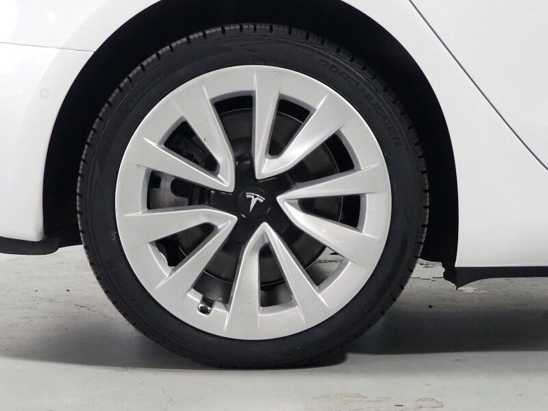 2022 Tesla Model 3 Long Range AWD *TRAFFIC AWARE CRUISE CONTROL, NAVIGATION, SAFETY ALERTS, SURROUND VIEW CAMERAS, PANORAMA GLASS ROOF, HEATED SEATS/STEERING WHEEL, 19 INCH WHEELS, WIRELESS CHARGING Round Rock TX