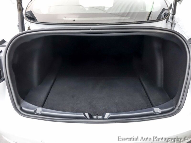 2022 Tesla Model 3 Long Range PRICE INCLUDES $4000 IRS TAX CREDIT!! YOU MUST QUALIF Willowbrook IL