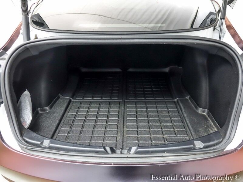 2022 Tesla Model 3 Long Range PRICE INCLUDES THE $4000 FED EV TAX CREDIT. YOU MUST QUALIFY Willowbrook IL