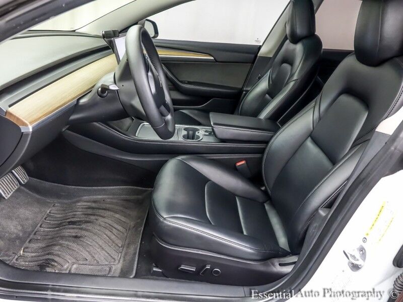 2022 Tesla Model 3 Long Range PRICE INCLUDES THE $4000 FED EV TAX CREDIT. YOU MUST QUALIFY Willowbrook IL