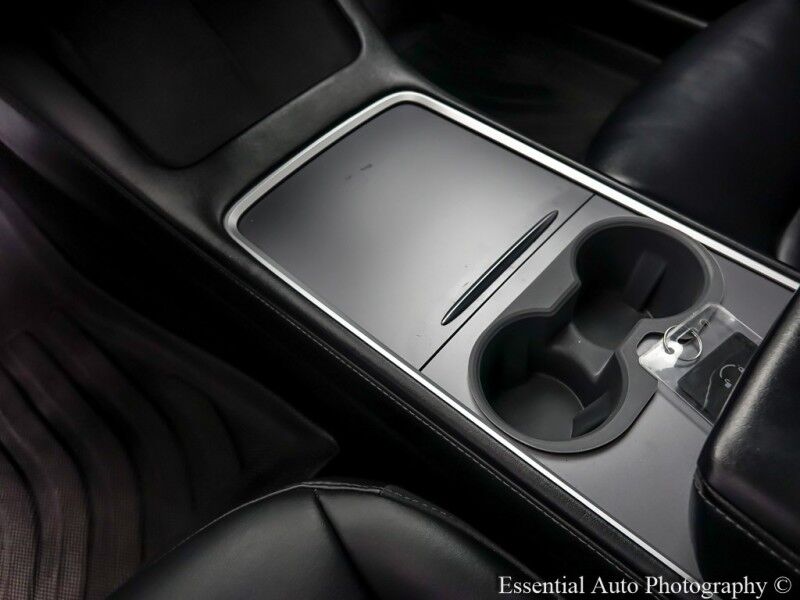2022 Tesla Model 3 Long Range PRICE INCLUDES THE $4000 FED EV TAX CREDIT. YOU MUST QUALIFY Willowbrook IL