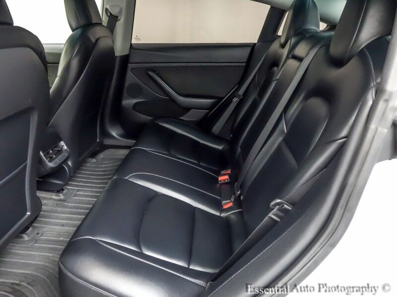 2022 Tesla Model 3 Long Range PRICE INCLUDES THE $4000 FED EV TAX CREDIT. YOU MUST QUALIFY Willowbrook IL